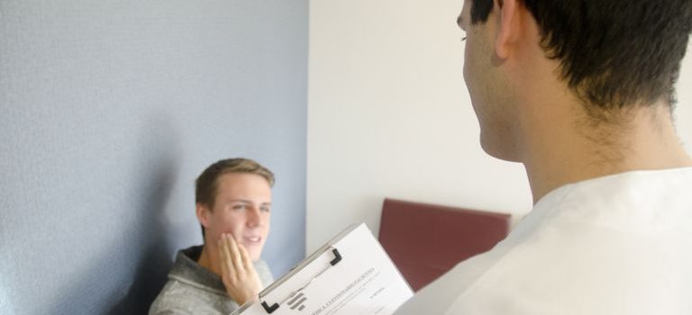 オリジナルTシャツで新たな自己表現を楽しむ オリジナルTシャツで新たな自己表現を楽しむ